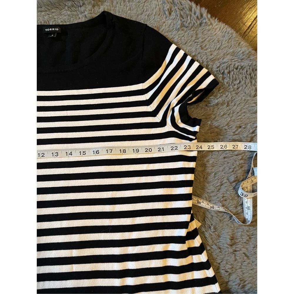 Torrid striped short sleeve sweater dress size 4 - Picture 4 of 7
